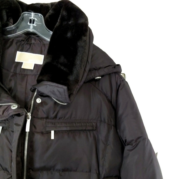 SOLD -NWOT MICHAEL MICHAEL KORS DOWN PUFFER JACKET - Picture 6 of 8
